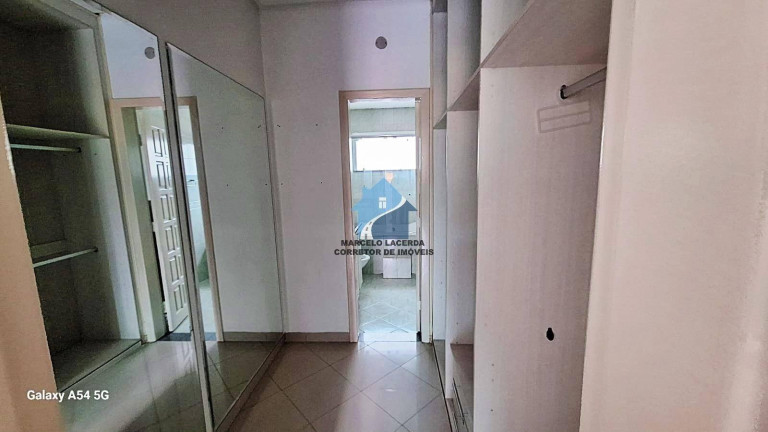 Imagem Casa com 3 Quartos à Venda, 200 m² em Compensa - Manaus Imagem Casa com 3 Quartos à Venda, 200 m² em Compensa - Manaus
