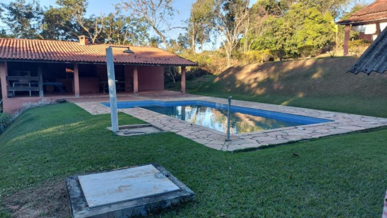 Imagem Imóvel com 2 Quartos à Venda, 280 m² em Congonhal - Tatuí