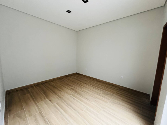 Imagem Casa com 3 Quartos à Venda, 120 m² em Residencial Quinta Dos Vinhedos - Bragança Paulista Imagem Casa com 3 Quartos à Venda, 120 m² em Residencial Quinta Dos Vinhedos - Bragança Paulista
