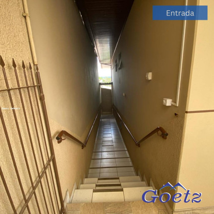 Imagem Sobrado com 4 Quartos à Venda, 330 m² em Colonia Faria - Colombo