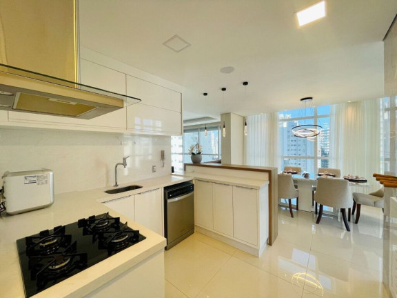 Imagem Apartamento com 4 Quartos à Venda, 145 m² em Centro - Balneário Camboriú