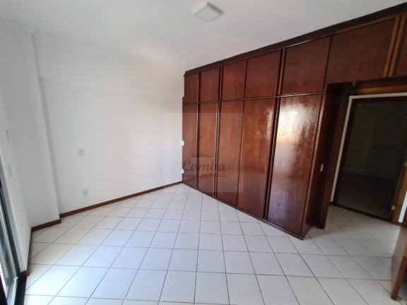 Imagem Imóvel com 3 Quartos à Venda, 185 m² em Araés - Cuiabá