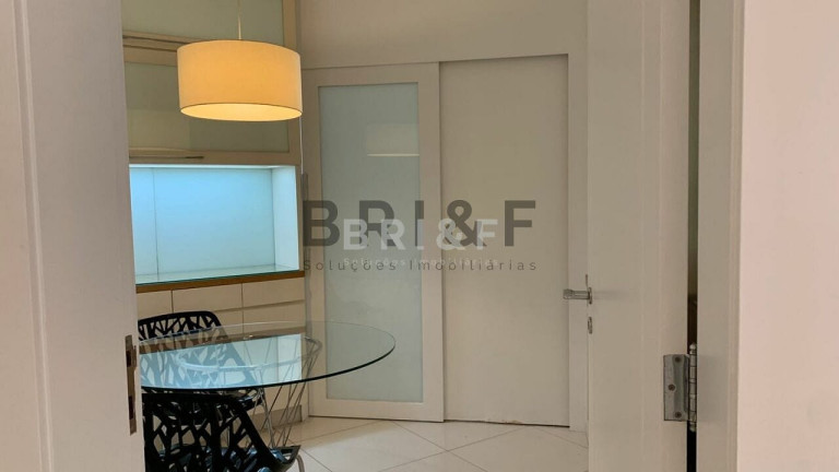 Imagem Apartamento com 3 Quartos para Alugar, 154 m² em Indianópolis - São Paulo Imagem Apartamento com 3 Quartos para Alugar, 154 m² em Indianópolis - São Paulo