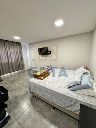 Imagem Sobrado com 2 Quartos à Venda, 167 m² em Rio Pequeno - Camboriú Imagem Sobrado com 2 Quartos à Venda, 167 m² em Rio Pequeno - Camboriú