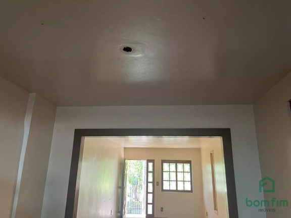 Imagem Casa com 4 Quartos à Venda, 150 m² em Jardim Do Salso - Porto Alegre