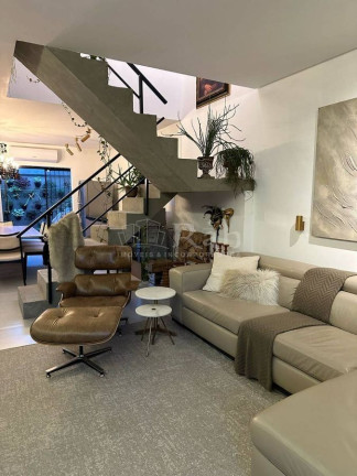 Sobrado com 3 Quartos à Venda, 96 m² em Jardim Dourado - Porto Belo
