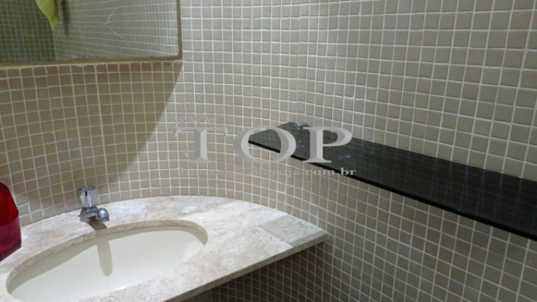 Imagem Apartamento com 3 Quartos para Alugar, 170 m² em Pitangueiras - Guarujá Imagem Apartamento com 3 Quartos para Alugar, 170 m² em Pitangueiras - Guarujá
