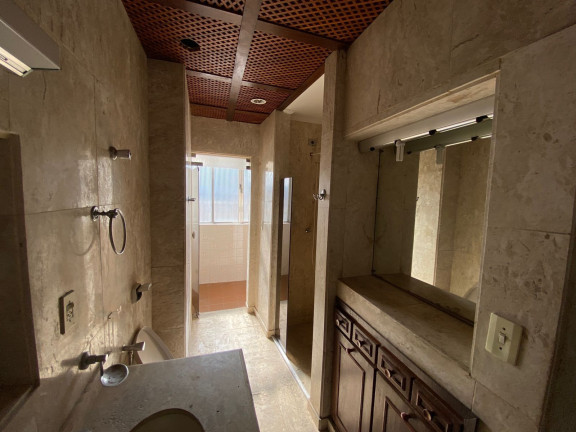Imagem Apartamento com 2 Quartos à Venda, 155 m² em Gonzaga - Santos