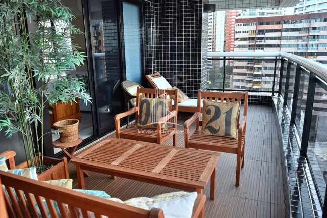 Imagem Apartamento com 2 Quartos à Venda, 68 m² em Meireles - Fortaleza Imagem Apartamento com 2 Quartos à Venda, 68 m² em Meireles - Fortaleza