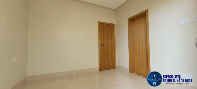Imagem Casa de Condomínio com 3 Quartos à Venda, 250 m² em Residencial Parqville Jacarandá - Aparecida De Goiânia Imagem Casa de Condomínio com 3 Quartos à Venda, 250 m² em Residencial Parqville Jacarandá - Aparecida De Goiânia