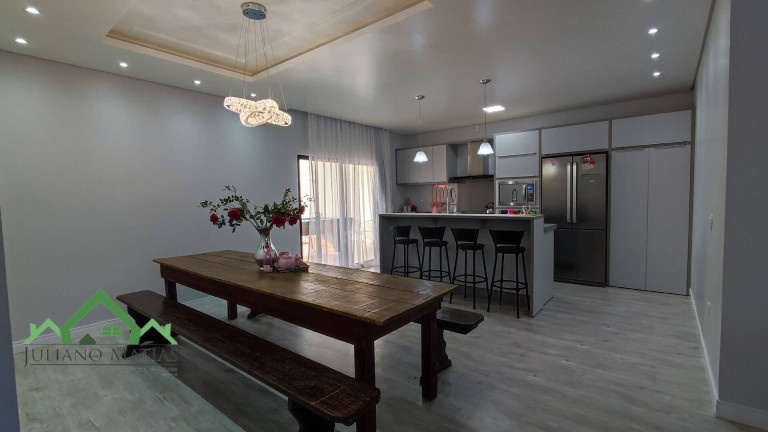 Imagem Casa com 3 Quartos à Venda, 164 m² em Pinheiros - Balneário Barra Do Sul Imagem Casa com 3 Quartos à Venda, 164 m² em Pinheiros - Balneário Barra Do Sul