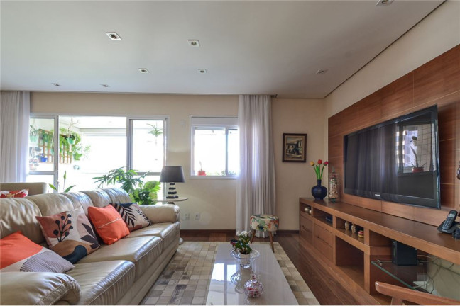 Imagem Apartamento com 3 Quartos à Venda, 129 m² em Saúde - São Paulo