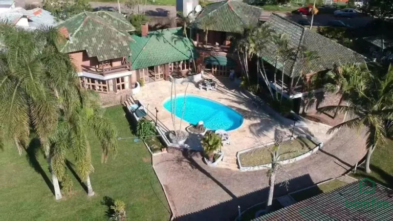 Imagem Casa com 4 Quartos à Venda, 235 m² em Centro - Torres Imagem Casa com 4 Quartos à Venda, 235 m² em Centro - Torres