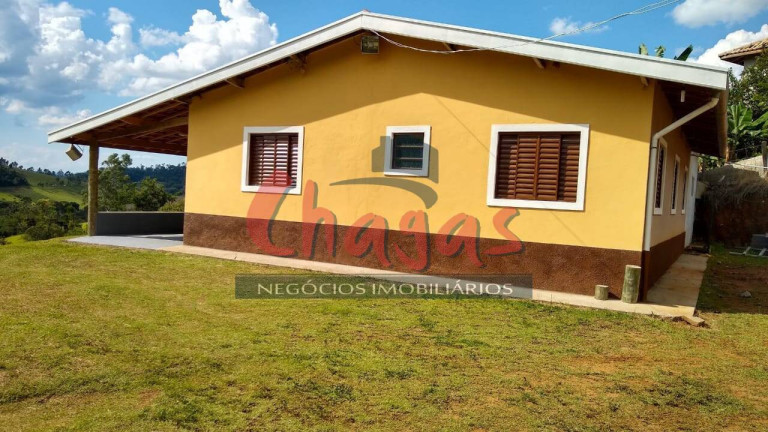 Imagem Chácara com 4 Quartos à Venda, 200 m² em Varjão - Paraibuna