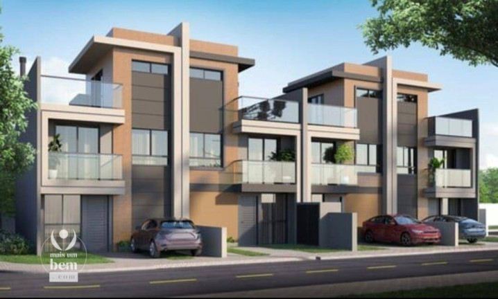 Sobrado com 3 Quartos à Venda, 138 m² em Santa Cândida - Curitiba