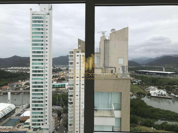 Imagem Apartamento com 3 Quartos à Venda, 151 m² em Centro - Balneário Camboriú Imagem Apartamento com 3 Quartos à Venda, 151 m² em Centro - Balneário Camboriú