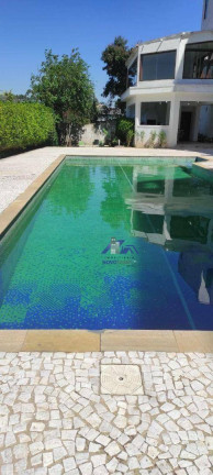 Casa com 5 Quartos à Venda ou Locação, 1.360 m² em Tamboré 01 - Barueri