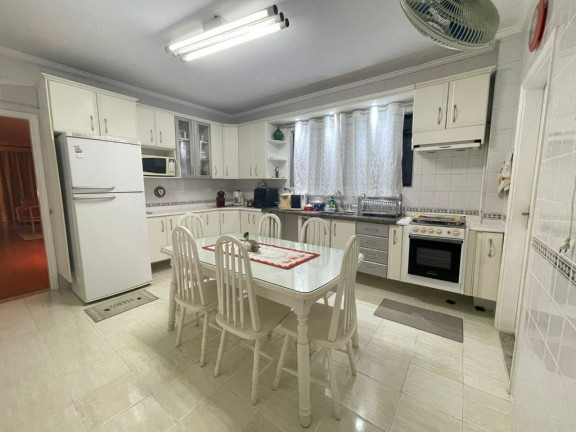 Imagem Apartamento com 3 Quartos à Venda, 118 m² em Pitangueiras - Guarujá Imagem Apartamento com 3 Quartos à Venda, 118 m² em Pitangueiras - Guarujá