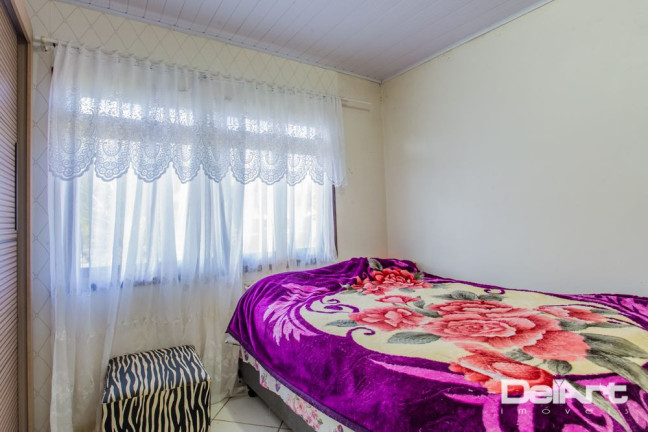 Imagem Casa com 4 Quartos à Venda, 165 m² em Bom Jesus - Rio Negro Imagem Casa com 4 Quartos à Venda, 165 m² em Bom Jesus - Rio Negro