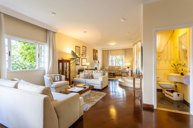 Casa com 2 Quartos à Venda, 320 m² em Alphaville - Santana De Parnaíba