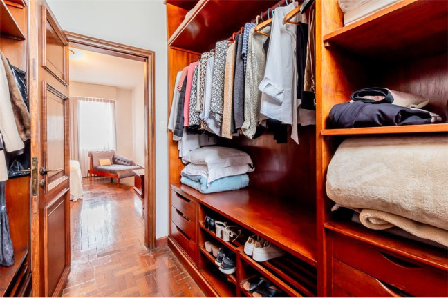 Imagem Imóvel com 3 Quartos à Venda, em Higienópolis - São Paulo Imagem Imóvel com 3 Quartos à Venda, em Higienópolis - São Paulo