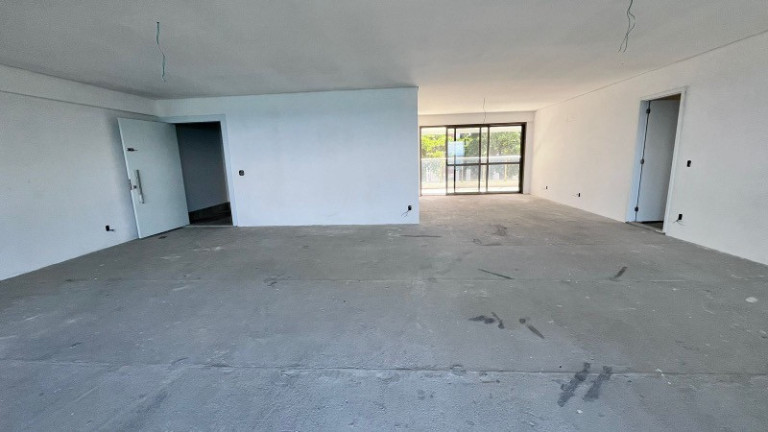 Imagem Imóvel com 4 Quartos à Venda, 302 m² em Ondina - Salvador Imagem Imóvel com 4 Quartos à Venda, 302 m² em Ondina - Salvador