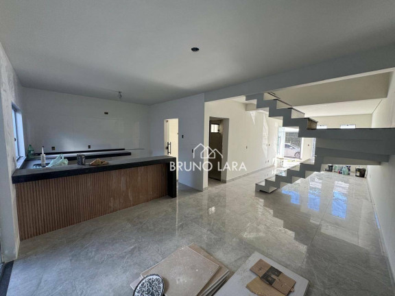 Imagem Casa com 3 Quartos à Venda, 120 m² em Guaruja Mansões - Betim Imagem Casa com 3 Quartos à Venda, 120 m² em Guaruja Mansões - Betim