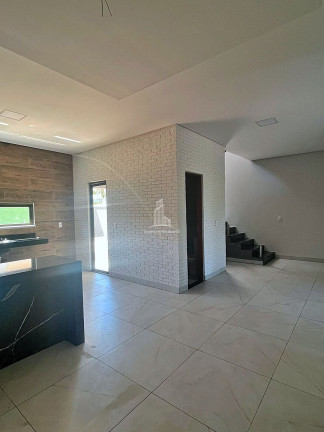 Imagem Casa com 4 Quartos à Venda, 200 m² em Urucunema - Eusébio Imagem Casa com 4 Quartos à Venda, 200 m² em Urucunema - Eusébio
