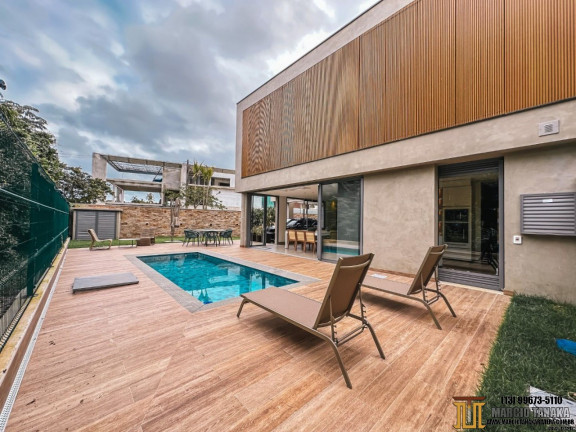 Casa com 4 Quartos à Venda, 464 m² em Riviera - Bertioga