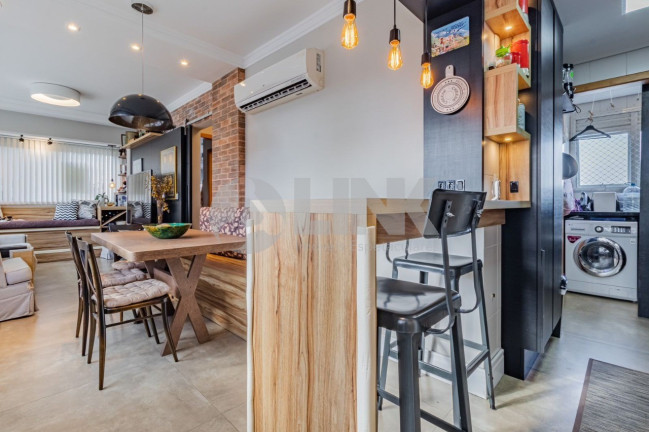 Imagem Apartamento com 2 Quartos à Venda, 67 m² em Mont Serrat - Porto Alegre