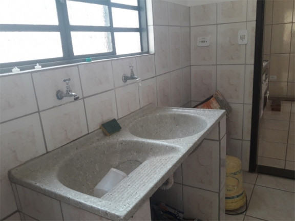 Imagem Casa com 3 Quartos à Venda, 700 m² em Centro - Jacareí