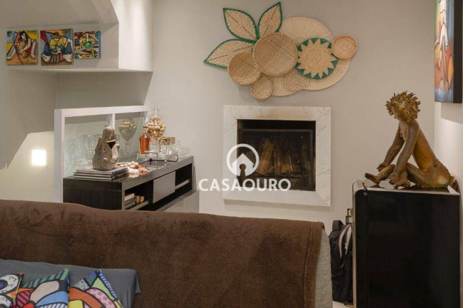 Imagem Casa com 6 Quartos à Venda, 270 m² em Condomínio Village Royale - Nova Lima