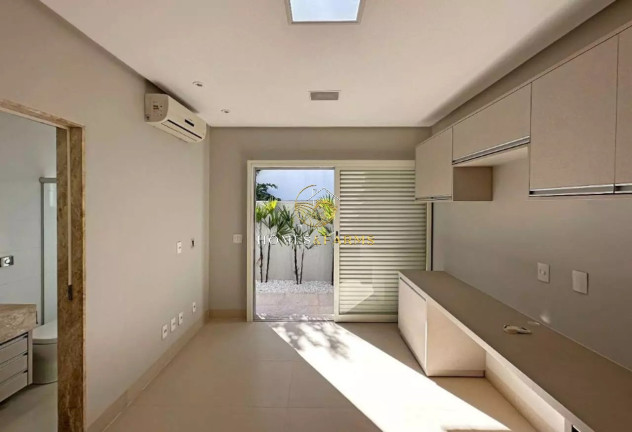 Imagem Casa com 3 Quartos à Venda, 250 m² em Jardins Verona - Goiânia Imagem Casa com 3 Quartos à Venda, 250 m² em Jardins Verona - Goiânia