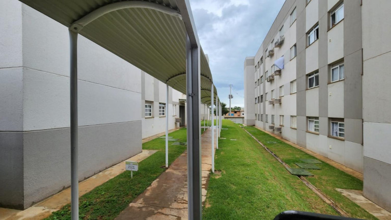 Imagem Apartamento com 2 Quartos à Venda, 48 m² em Jardim São Paulo Ii - Londrina