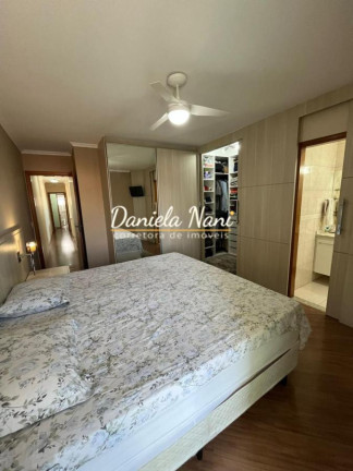 Imagem Sobrado com 3 Quartos à Venda, 239 m² em Vila Scarpelli - Santo André