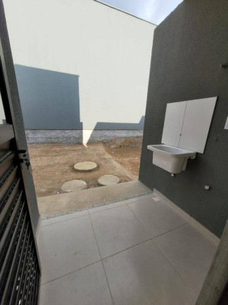 Imagem Casa com 2 Quartos à Venda,  em Feira De Santana