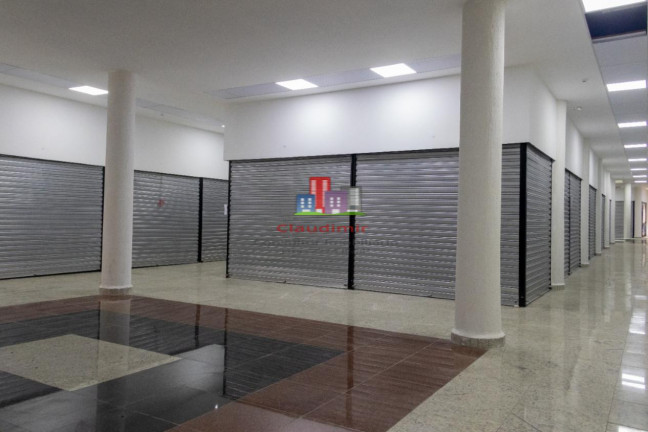Imagem Imóvel Comercial à Venda ou Locação, 17.000 m² em Brás - São Paulo Imagem Imóvel Comercial à Venda ou Locação, 17.000 m² em Brás - São Paulo