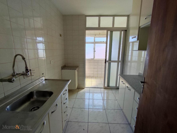 Imagem Apartamento com 3 Quartos à Venda, 70 m² em Bacacheri - Curitiba