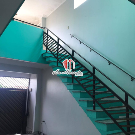 Imagem Casa com 3 Quartos à Venda, 561 m² em Manaus