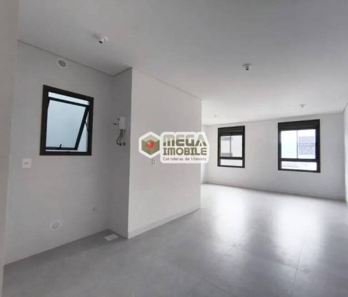 Apartamento com 1 Quarto à Venda, 33 m² em Carvoeira - Florianópolis