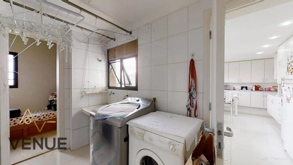 Imagem Apartamento com 3 Quartos à Venda, 212 m² em Vila Suzana - São Paulo Imagem Apartamento com 3 Quartos à Venda, 212 m² em Vila Suzana - São Paulo