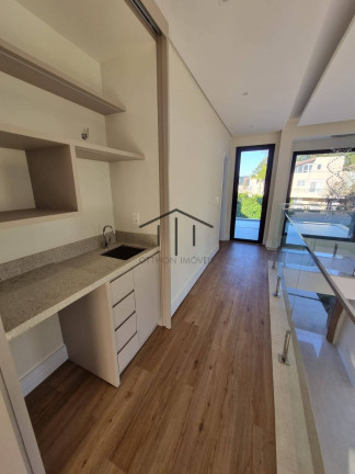 Imagem Casa com 4 Quartos à Venda, 450 m² em Alphaville - Santana De Parnaíba Imagem Casa com 4 Quartos à Venda, 450 m² em Alphaville - Santana De Parnaíba