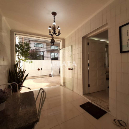 Imagem Casa com 3 Quartos à Venda, 140 m² em Boqueirão - Santos