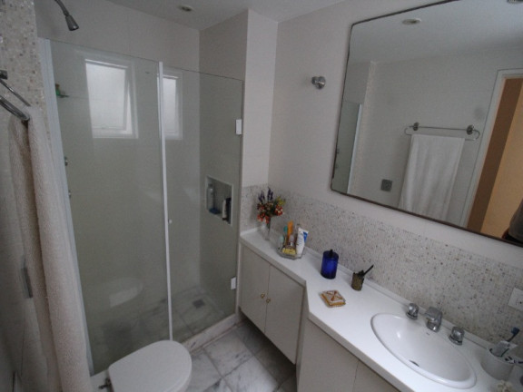 Imagem Apartamento com 2 Quartos para Temporada, 90 m² em Laranjeiras - Rio De Janeiro