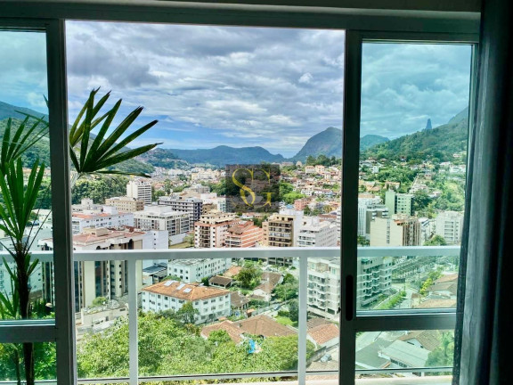 Imagem Casa com 3 Quartos à Venda, 250 m² em Agriões - Teresópolis
