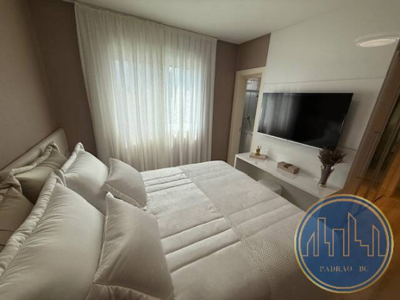Imagem Apartamento com 3 Quartos à Venda, 134 m² em Centro - Balneário Camboriú Imagem Apartamento com 3 Quartos à Venda, 134 m² em Centro - Balneário Camboriú