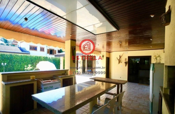 Imagem Casa com 4 Quartos à Venda, 350 m² em Jardim Califórnia - Jacareí Imagem Casa com 4 Quartos à Venda, 350 m² em Jardim Califórnia - Jacareí