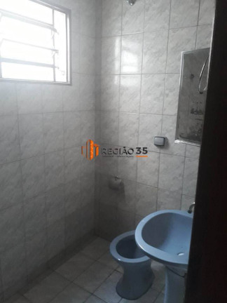 Imagem Casa com 3 Quartos à Venda, 140 m² em Jardim Ipê - Poços De Caldas