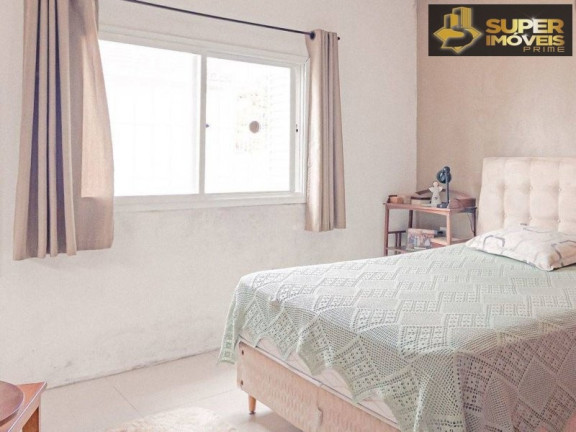 Imagem Casa com 3 Quartos à Venda, 450 m² em Laranjal - Pelotas Imagem Casa com 3 Quartos à Venda, 450 m² em Laranjal - Pelotas