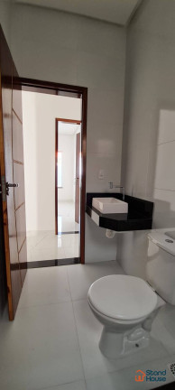 Imagem Casa com 2 Quartos à Venda, 160 m² em Conceição - Feira De Santana Imagem Casa com 2 Quartos à Venda, 160 m² em Conceição - Feira De Santana